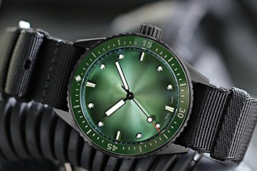 海口劳力士石英表换电池